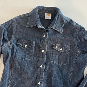 Carhartt women’s western pearl snap denim shirt M